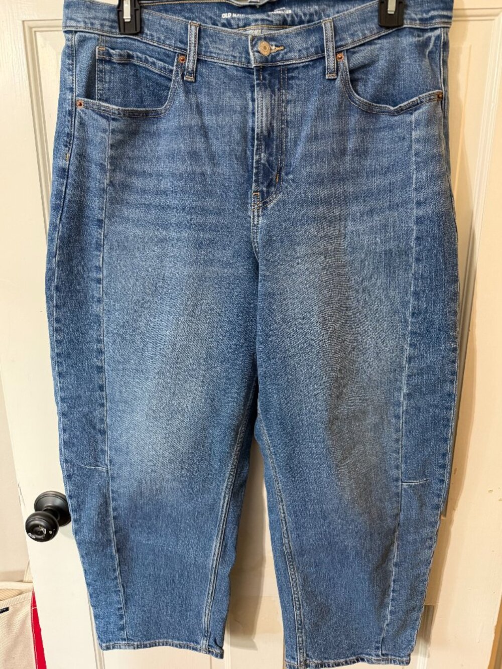 Old Navy High-Waisted Barrel Ankle Jeans Medium Wash Size 16